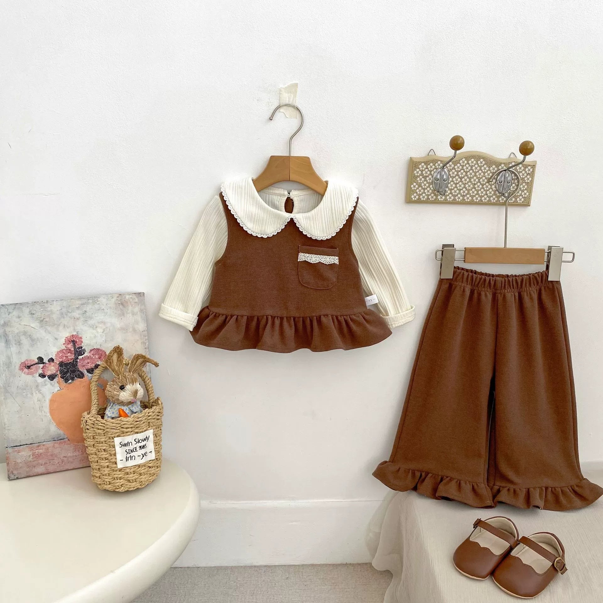 Spring and Autumn Baby Kids Girls Lace Decorated Sleeveless Vest,